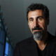 Profil Serj Tankian Biodata lengkap dengan Agamanya