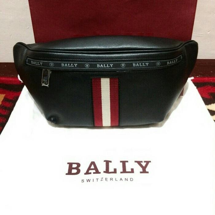 Memahami Ciri-Ciri Tas Bally Asli⁢ yang⁢ Berkualitas