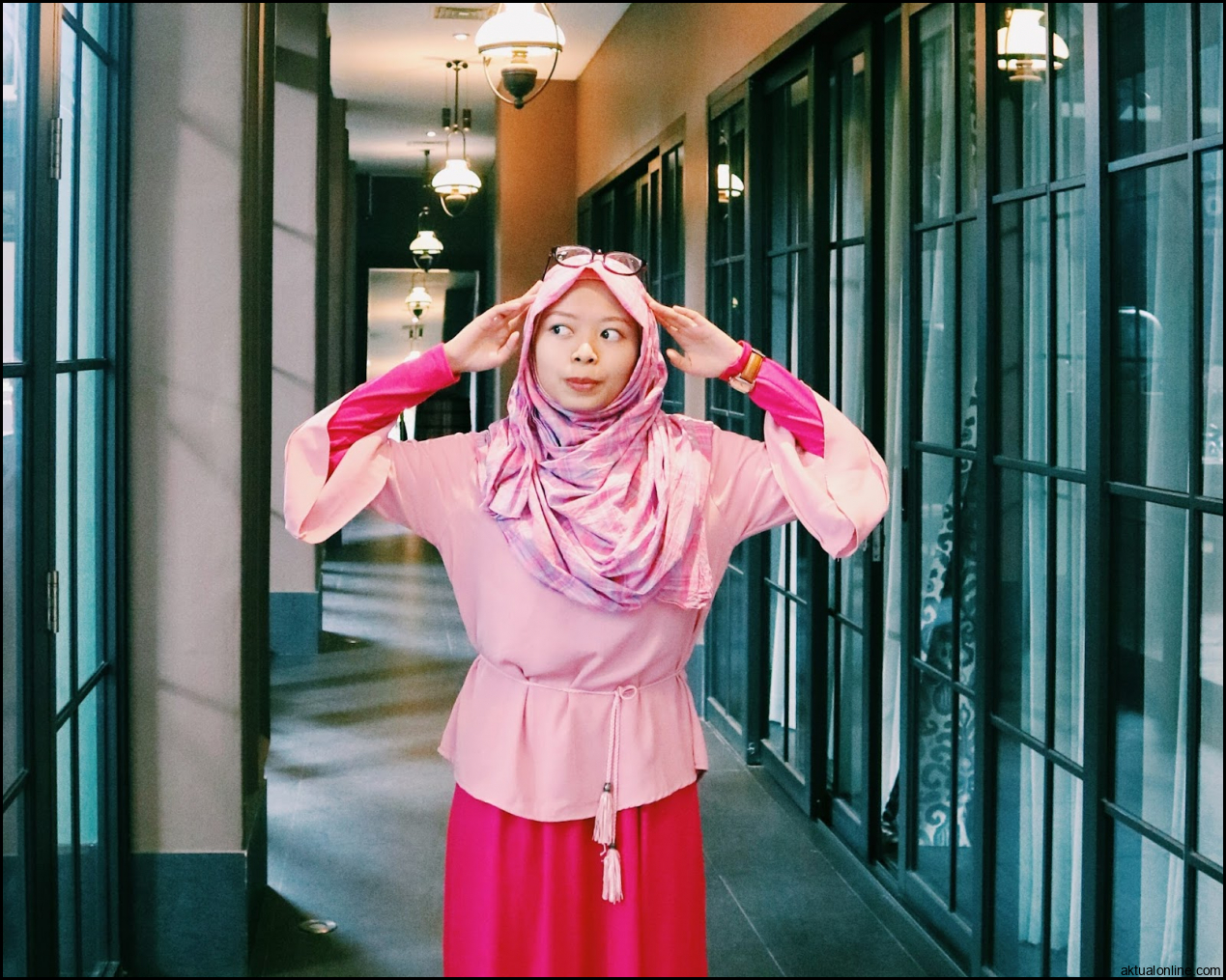 Trend Terbaru 21+ Kombinasi Warna Pink Muda